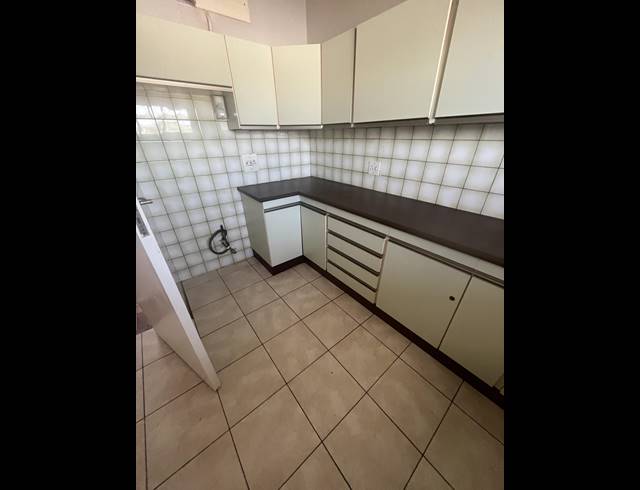 1 BEDROOM APARTMENT TO LET IN WESTVILLE